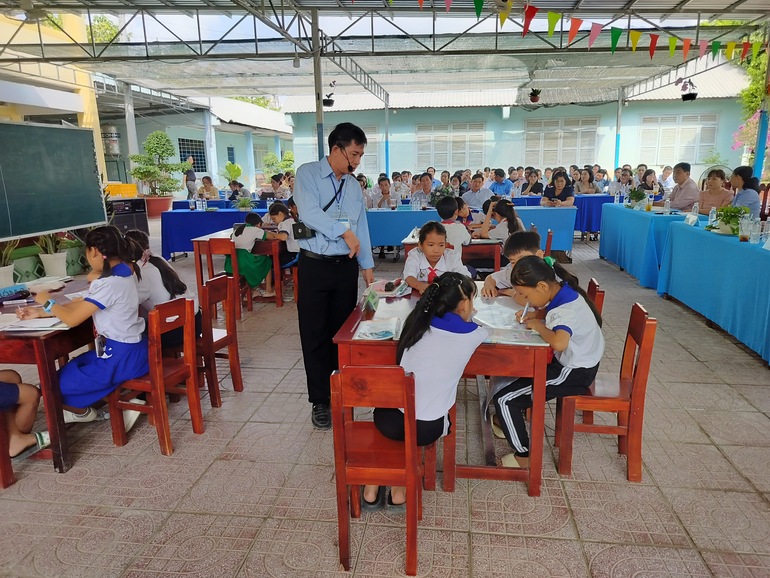 TRI TÔN HỘI THẢO NÂNG CAO NĂNG LỰC DẠY HỌC MÔN TIẾNG VIỆT - LỚP 4